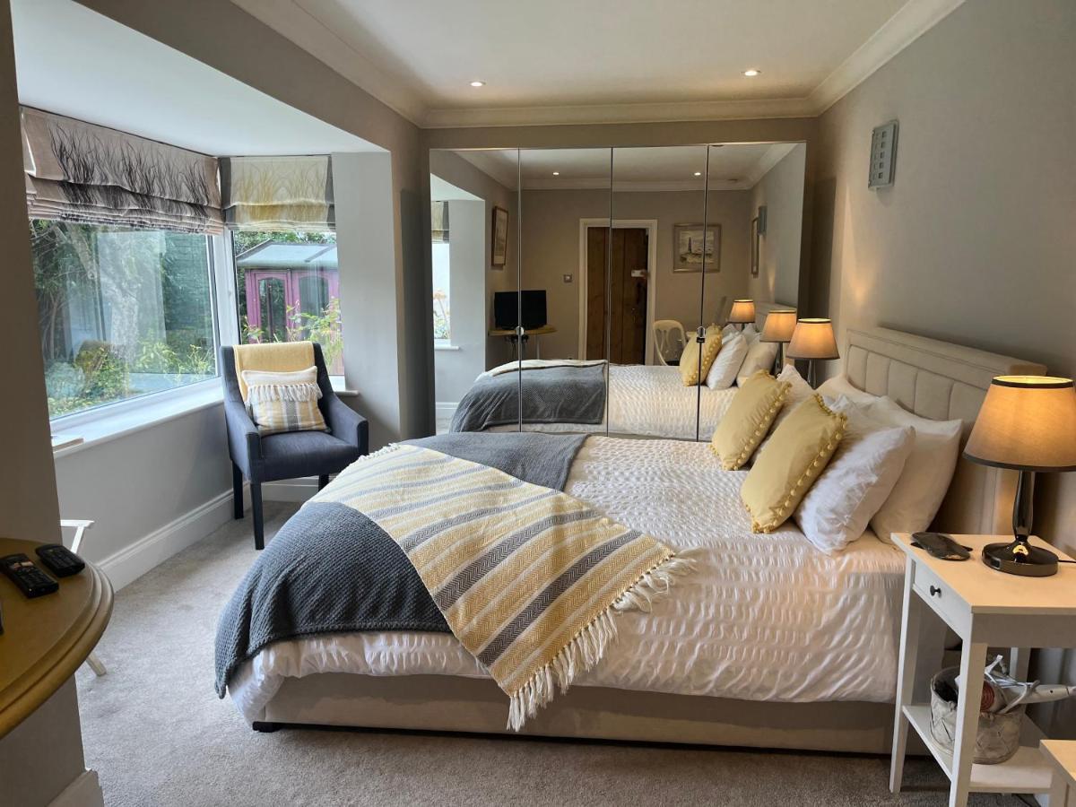 The Garden Suite Харогейт Екстериор снимка